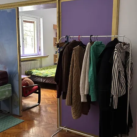 Artist - Victory Avenue Appartement