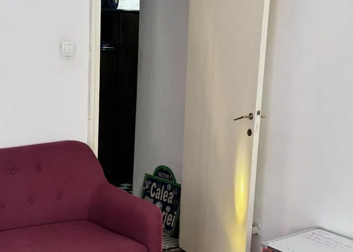 Artist - Victory Avenue * ブカレスト